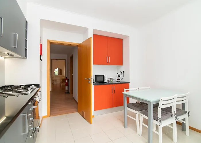 Monte Basalto Διαμέρισμα Πόντα Ντελγκάντα